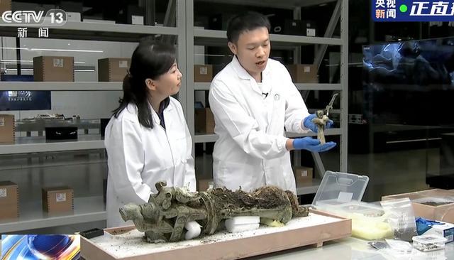 三星堆出土青銅小立人翹著蘭花指 三星堆再曝新發(fā)現(xiàn)！什么是三星堆三星堆遺址在哪